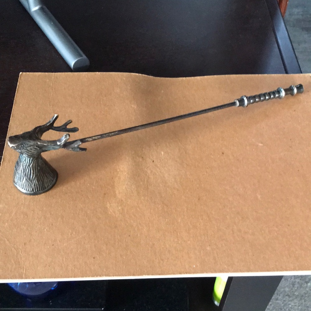 🎄1930's/50's BRASS CANDLE SNUFFER🦌